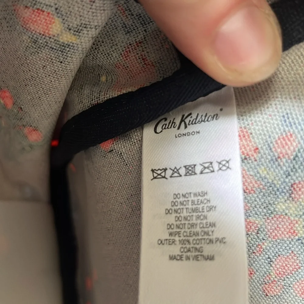 Cath Kidston MFS Large Boxy Zip Bag Darling Midscale Navy